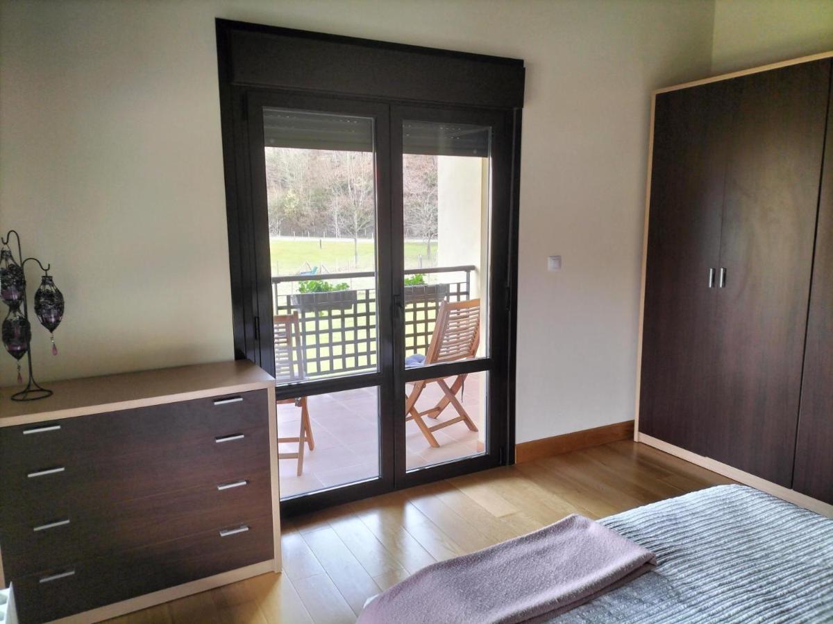 Leku Eder Apartment Areatza Ngoại thất bức ảnh